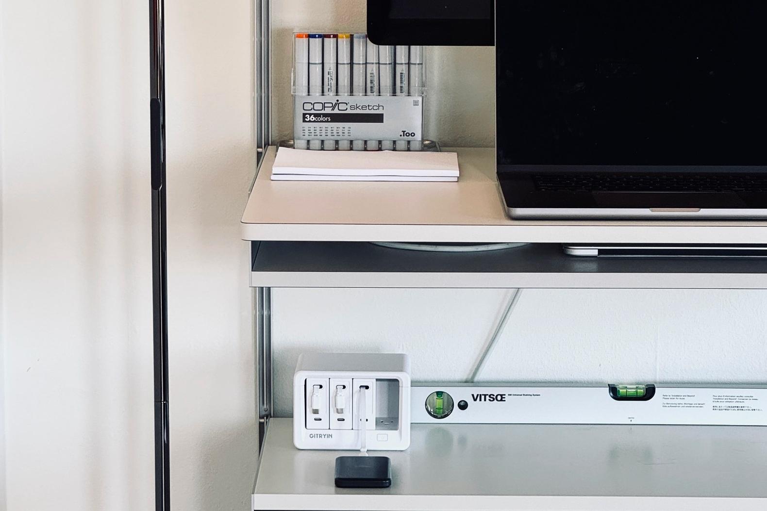 Minimalist Desk Setup Ideas to Declutter Your Workspace and Boost Productivity